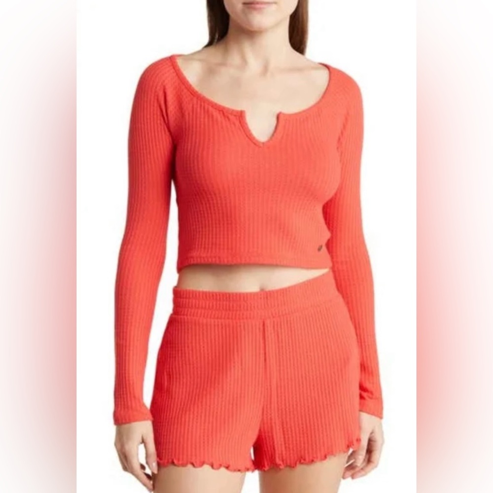 Roxy Waffle Knit Long Sleeve Cropped Shirt Women’s Size Large